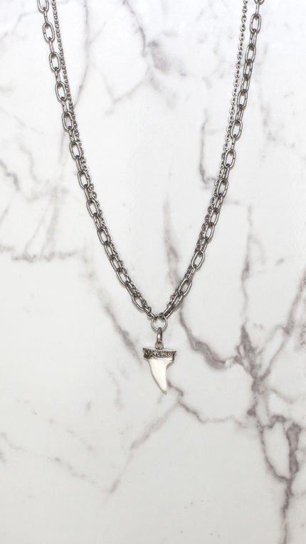 Lange Kette Haifischzahn